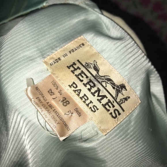 Vintage Hermès Silk Vest - Picture 4 of 4